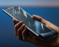 Iconische Motorola RAZR maakt comeback als peperdure smartphone (video)